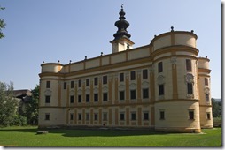 Markusovce, kastiel a letohradok Markusovce, kastiel a letohradok