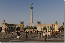 Budapest, Namestie hrdinov